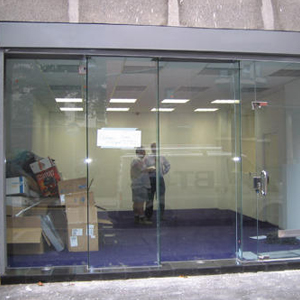 shop front door repair Santa Clarita