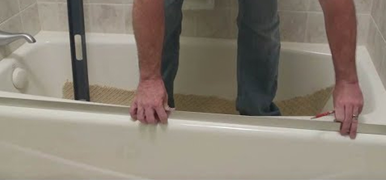 Sliding Shower Door Repair in Santa Clarita